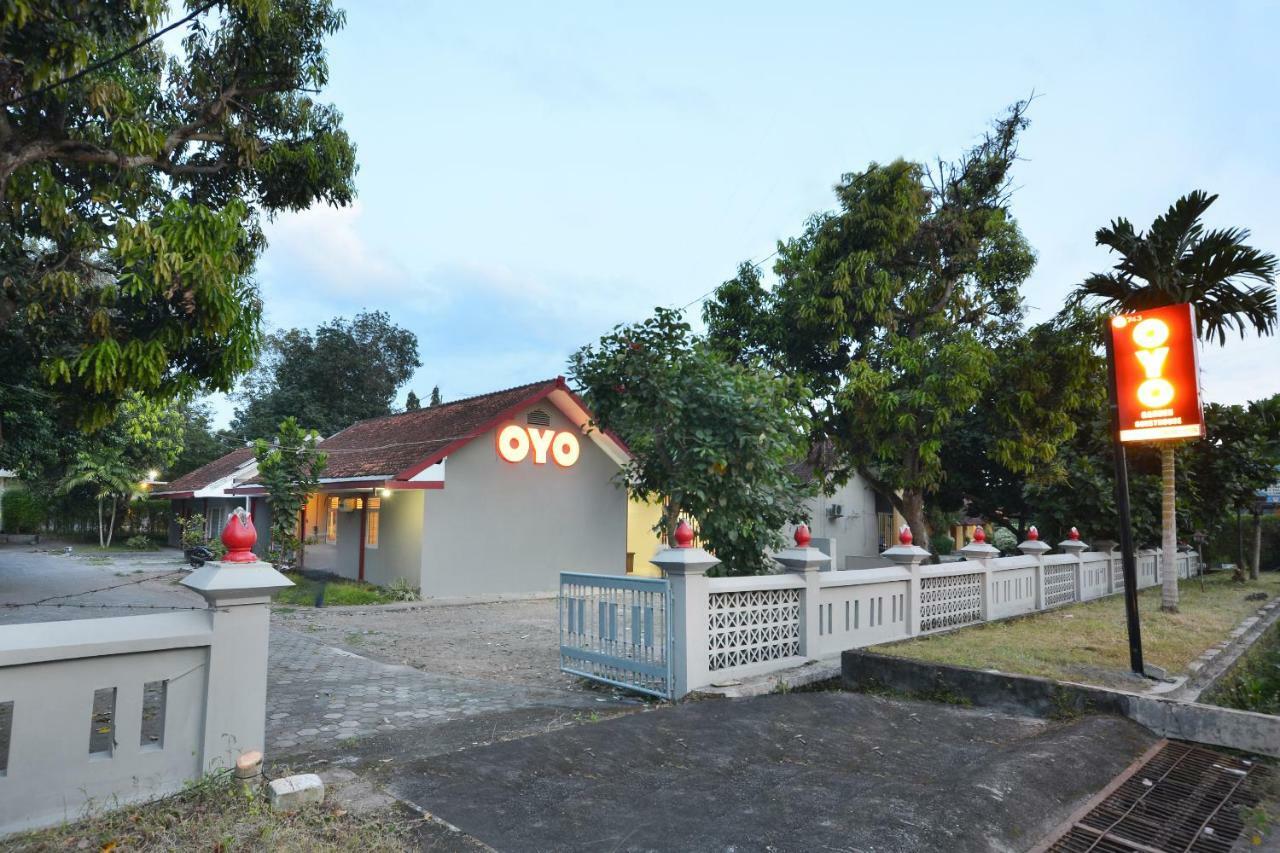 Oyo 743 Garden Guesthouse Maguwo Extérieur photo
