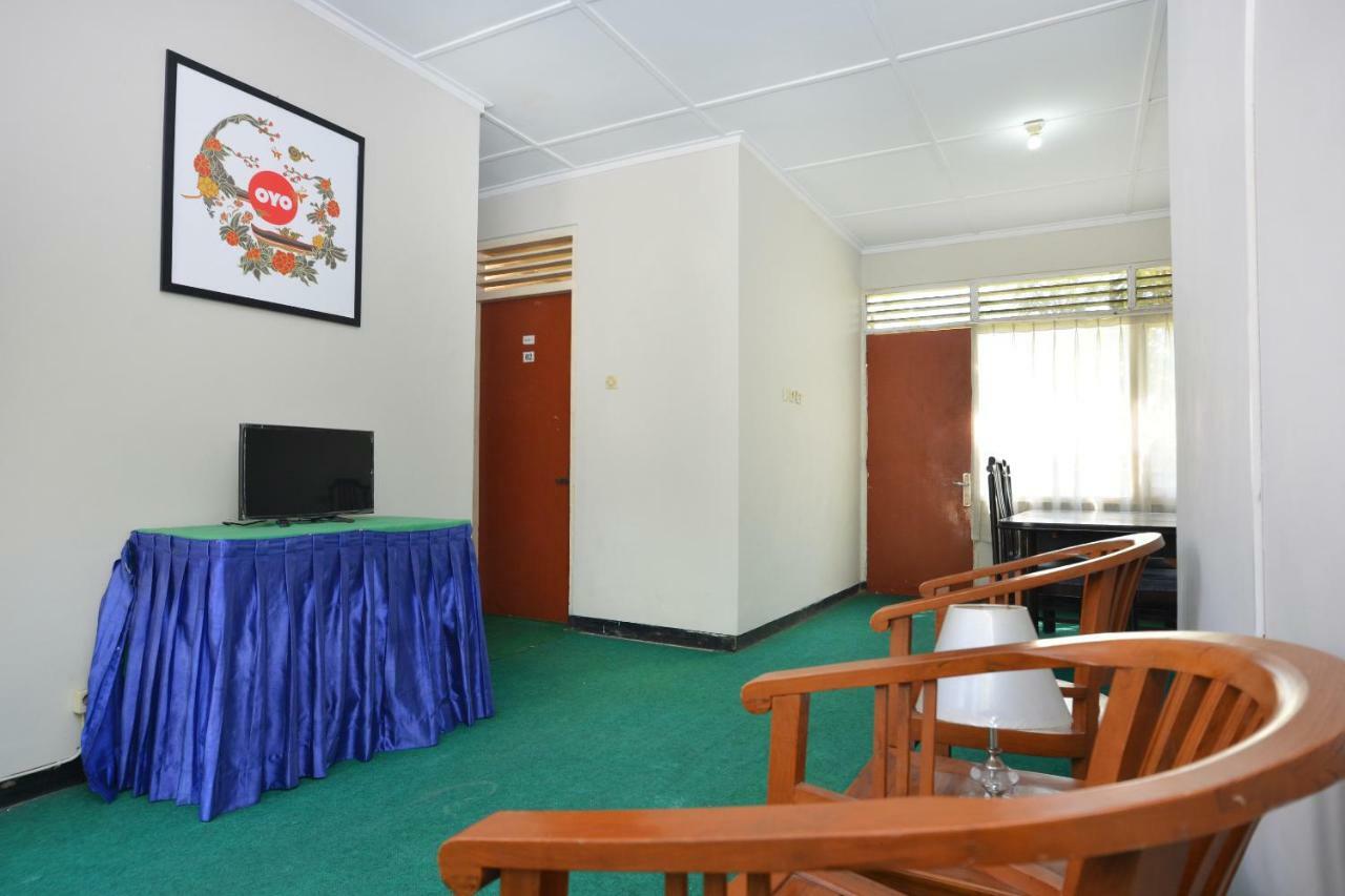 Oyo 743 Garden Guesthouse Maguwo Extérieur photo