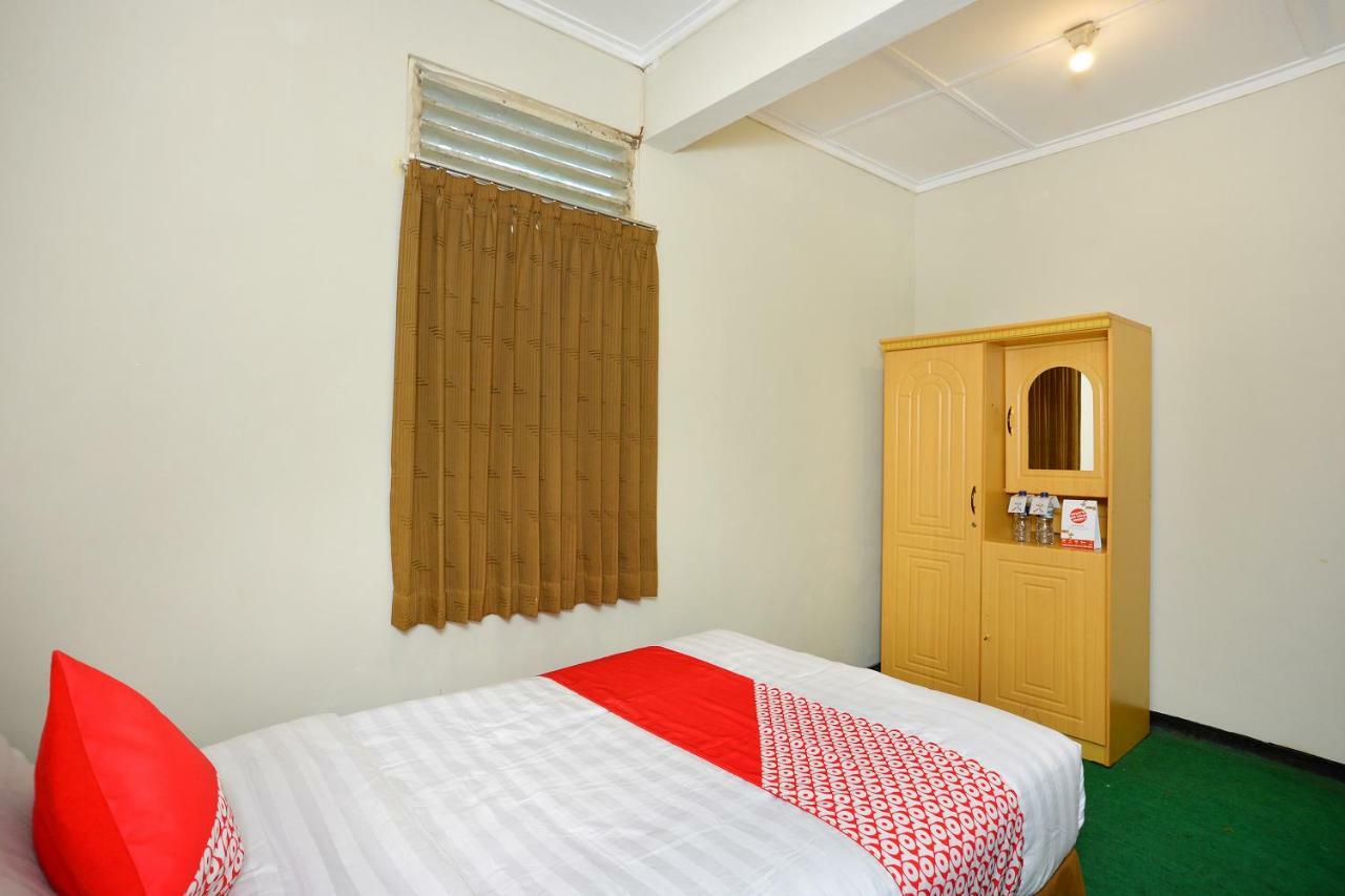 Oyo 743 Garden Guesthouse Maguwo Extérieur photo